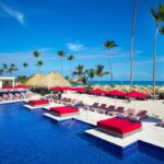 une des nombreuses piscines de l'hôtel Royalton Bavaro à Punta Cana