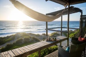 terrasse à la vue panoramique sur l'océan pour chacun des lodges
