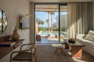 suite avec terrasse et piscine privée