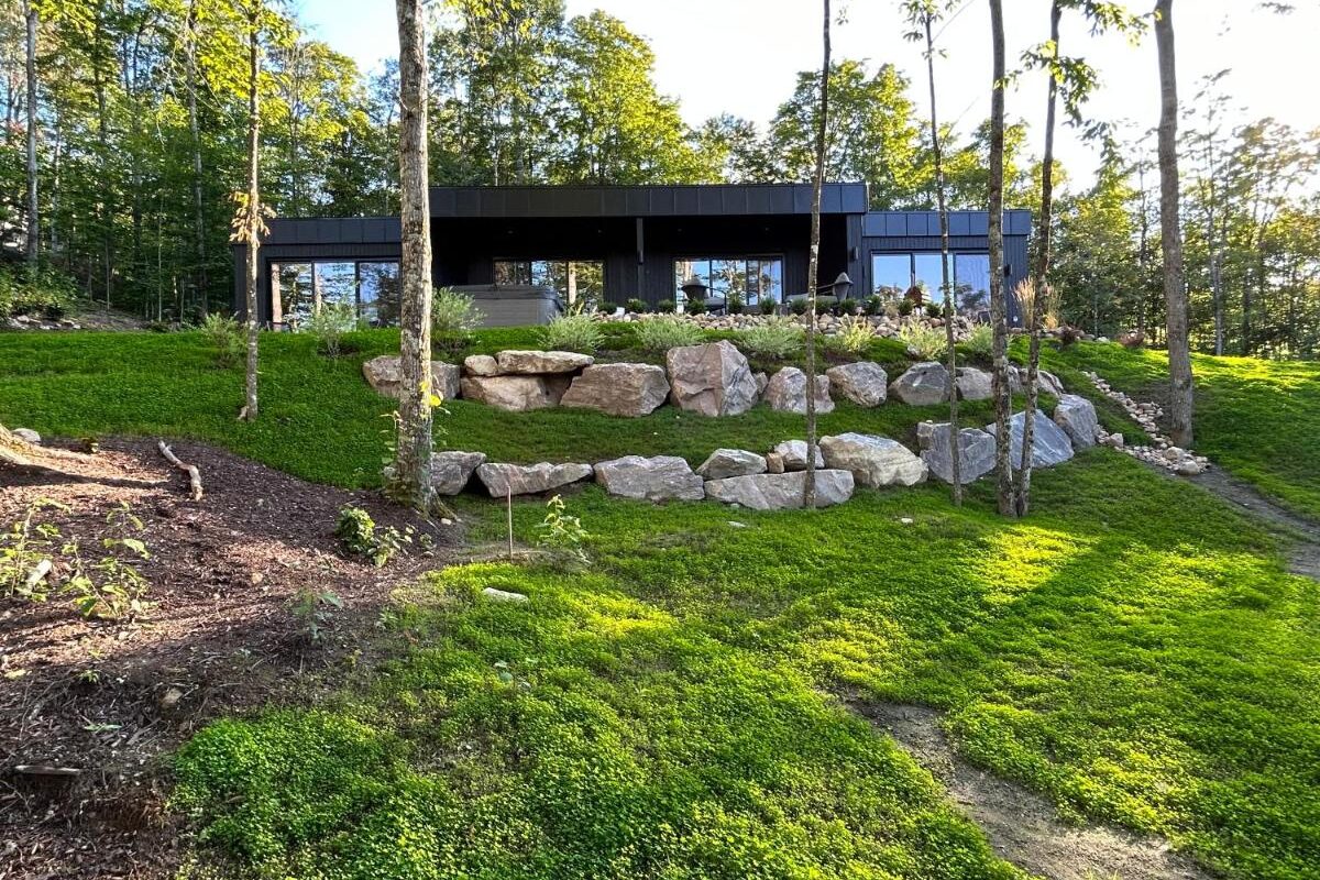 magnifique maison à louer pour 6 personnes avec 3 chambres dans les Laurentides, à 1h30 de Montréal au Canada