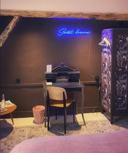 bureau dans la suite Auguste