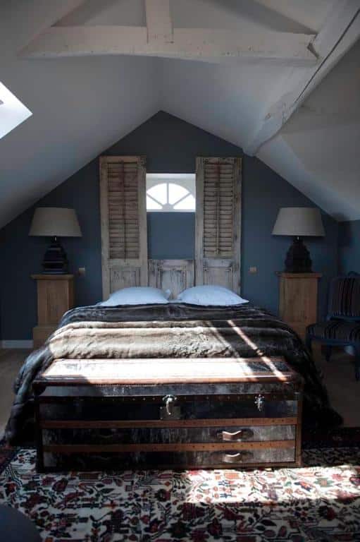Chambre double cosy sous les pentes au Domaine de la Soucherie