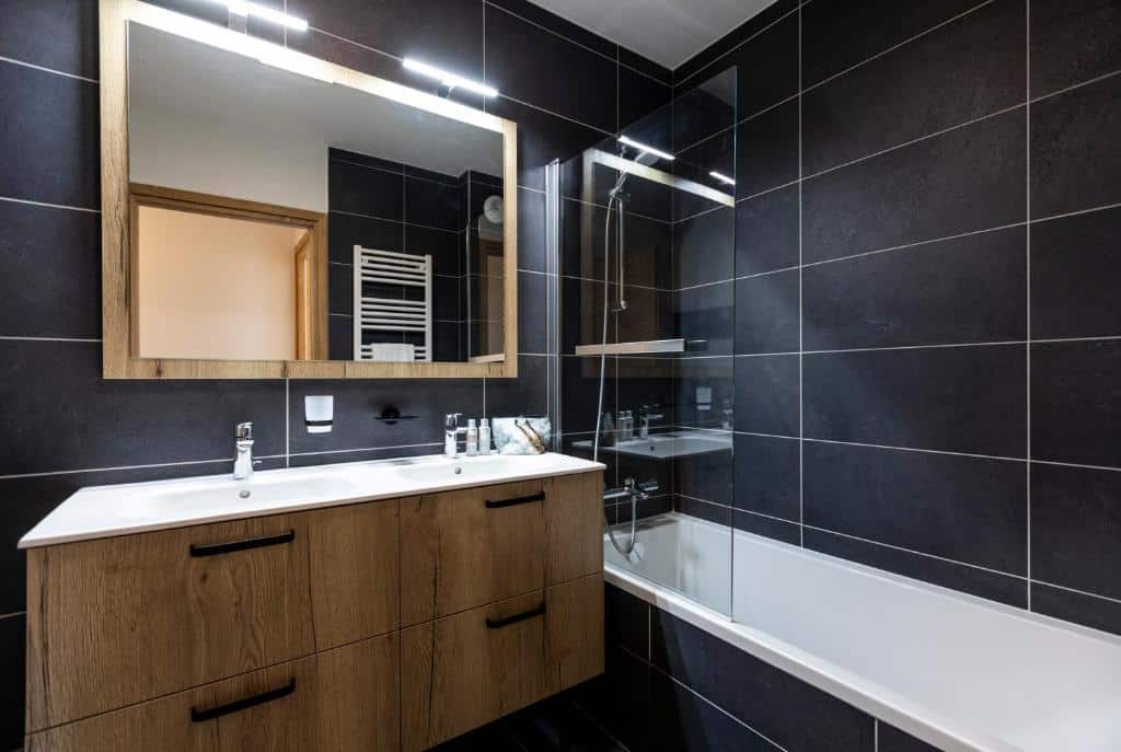 Salle de bain dans un appart'hôtel aux 2 alpes