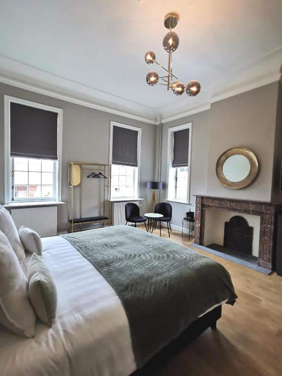 chambre deluxe dans un hôtel en Belgique à la frontière avec les Pays-Bas et l'Allemagne