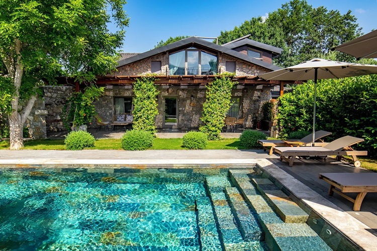 magnifique villa en pierre avec piscine privée à louer dans un hôtel en Turquie