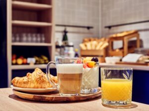petit déjeuner buffet servi chaque matin à l'appart'hôtel Staybridge Suites The Hague