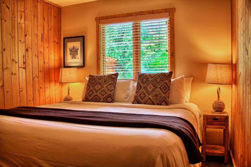 chambre double dans un des cottages du Wild Renfrew Seaside Cottages