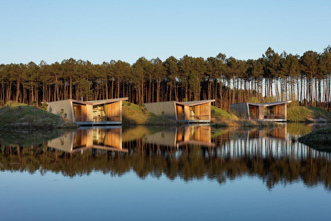 Hôtel Les Échasses Eco Lodge avec des lodges suspendus au-dessus de l’eau à proximité d'Hossegor et Seignosse dans les Landes